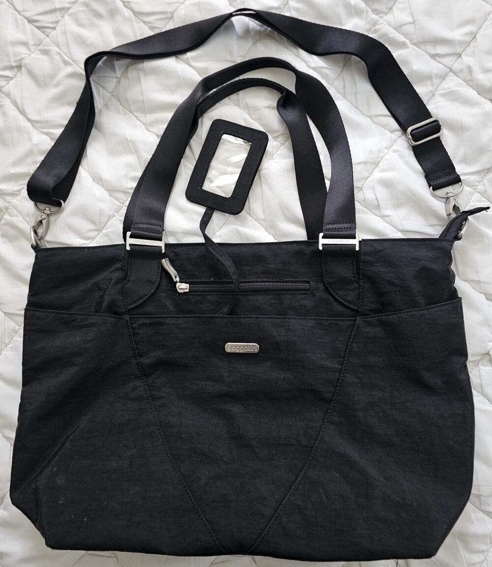 Baggallini Avenue Tote Black Nylon Travel Laptop Shoulder Bag Crossbody Pockets